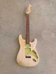 Stratocaster 97' incompleta