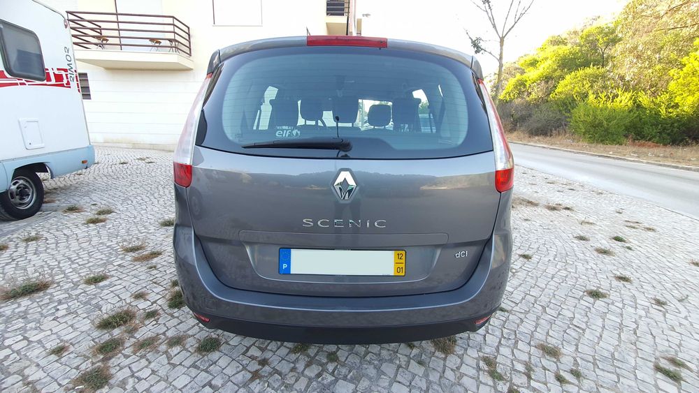 Renault Grand Scenic de 7 Lugares a Diesel