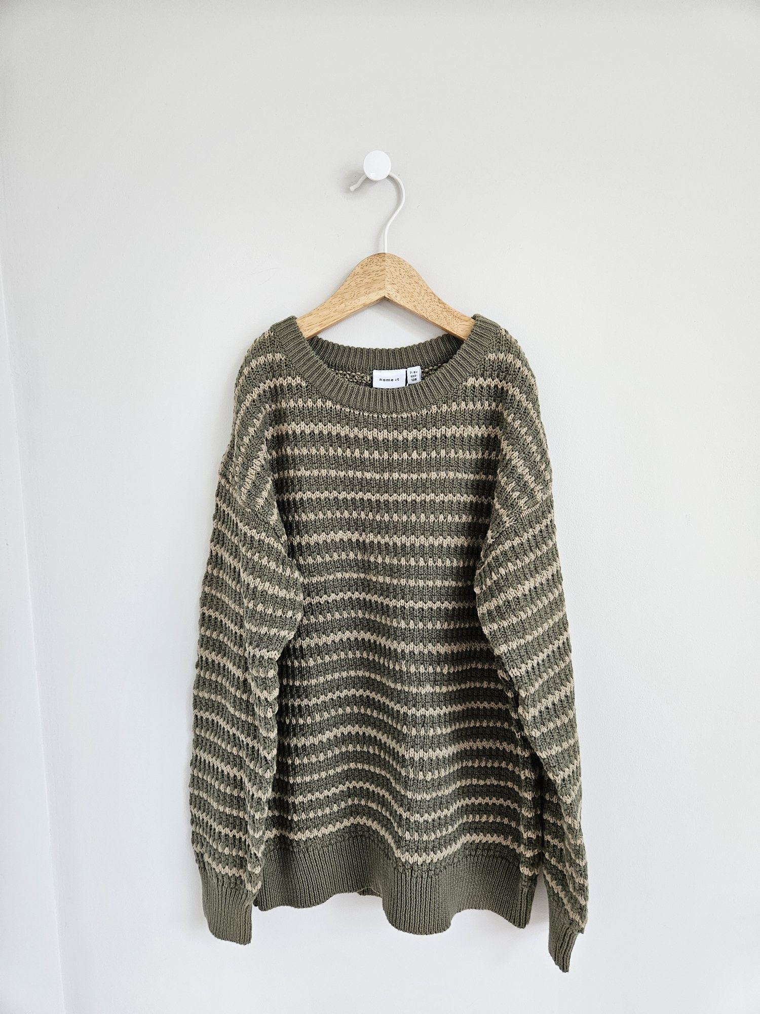 Sweter 128 name it nowy