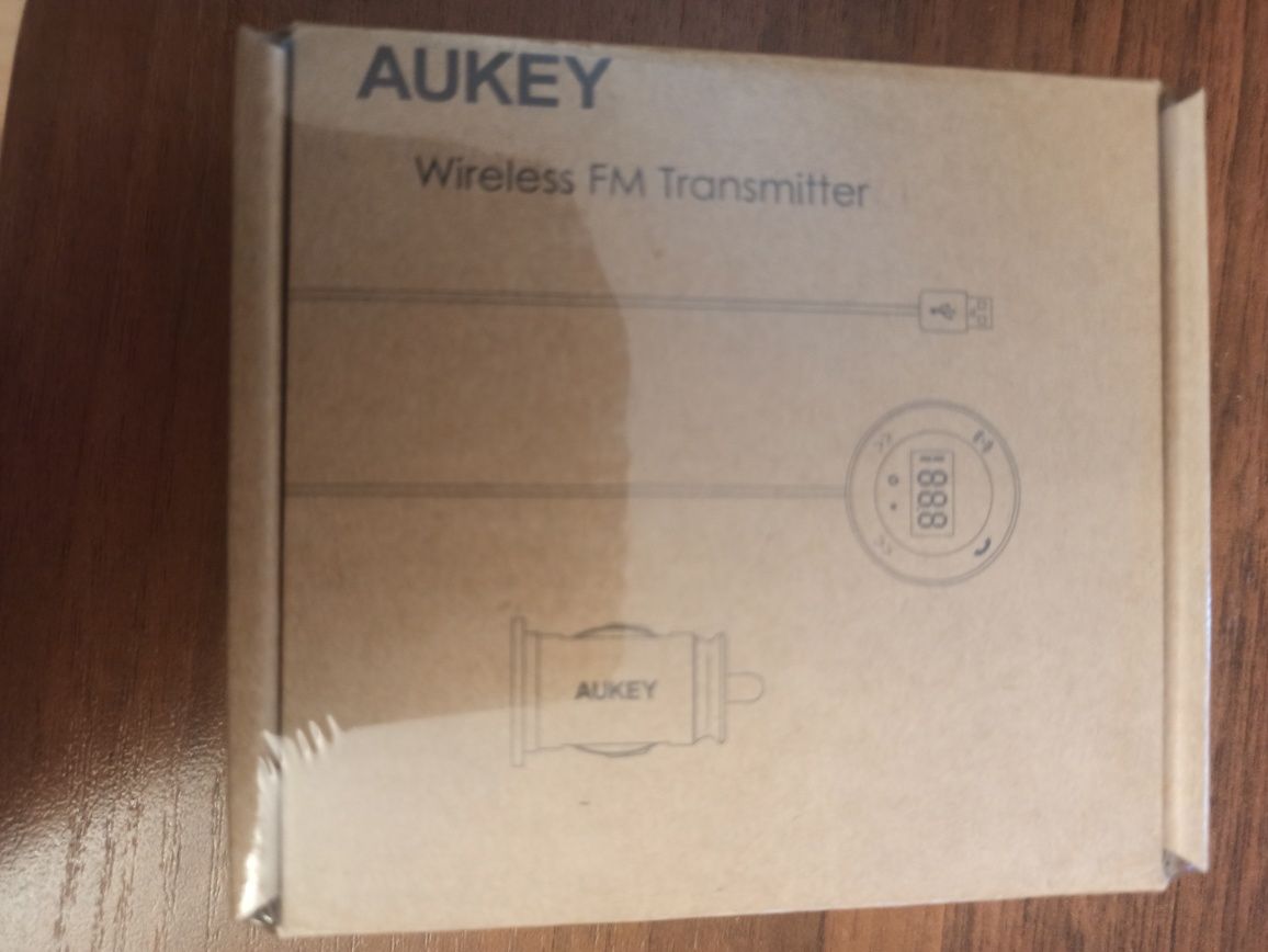 Transmiter samochodowy Aukey