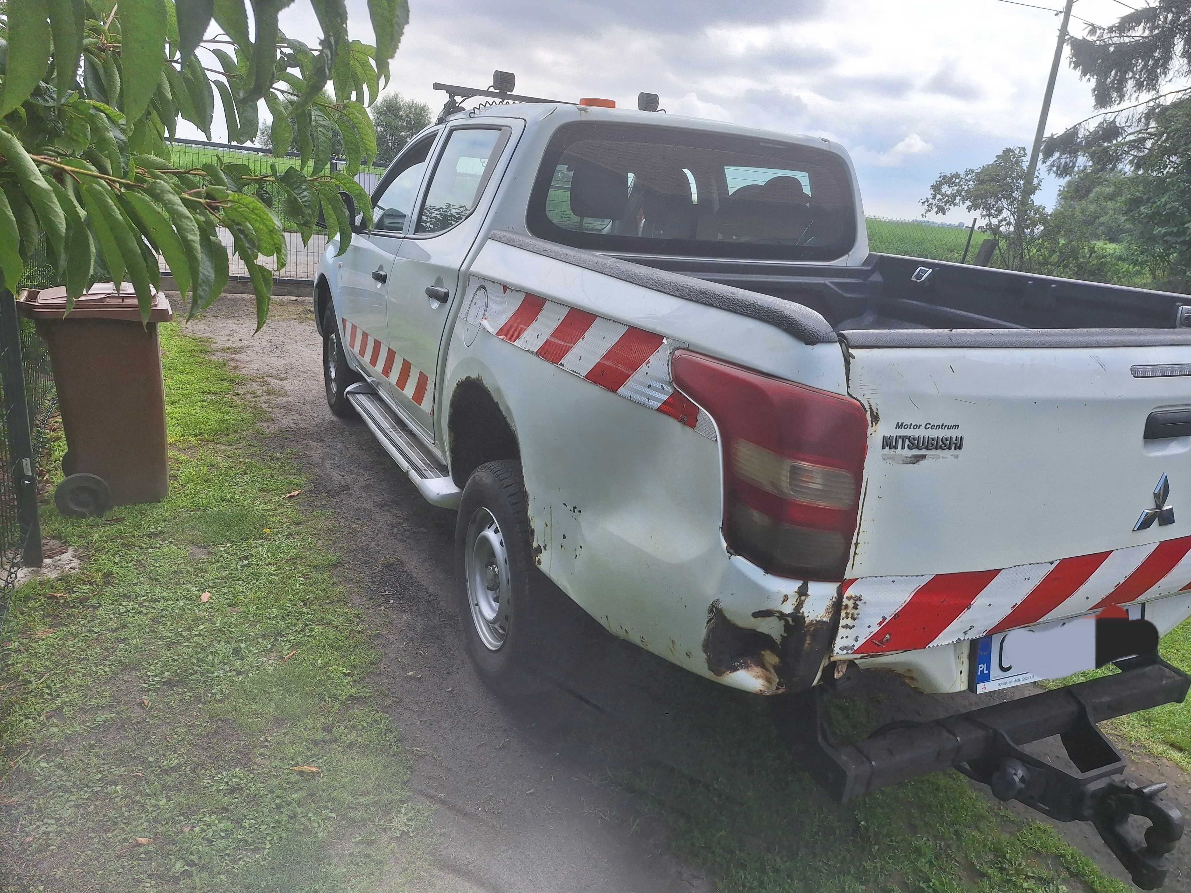 L200 4x4 2017R. Niski przebieg ! Okazja !