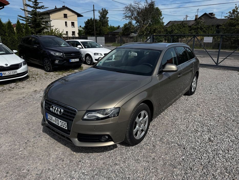 Audi A4 QUATTRO BiXenon Ledy Cz.Parkowania 2Kpl.Kół Serwis Możliwe RATY