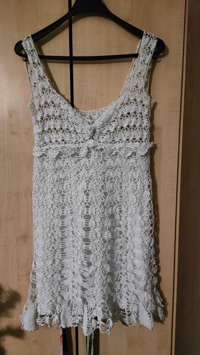 Biała sukienka ręcznie robiona włóczka z srebrna nicią Hand made