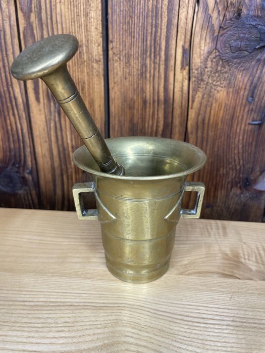 Moździerz z mosiądzu mosiężny S487