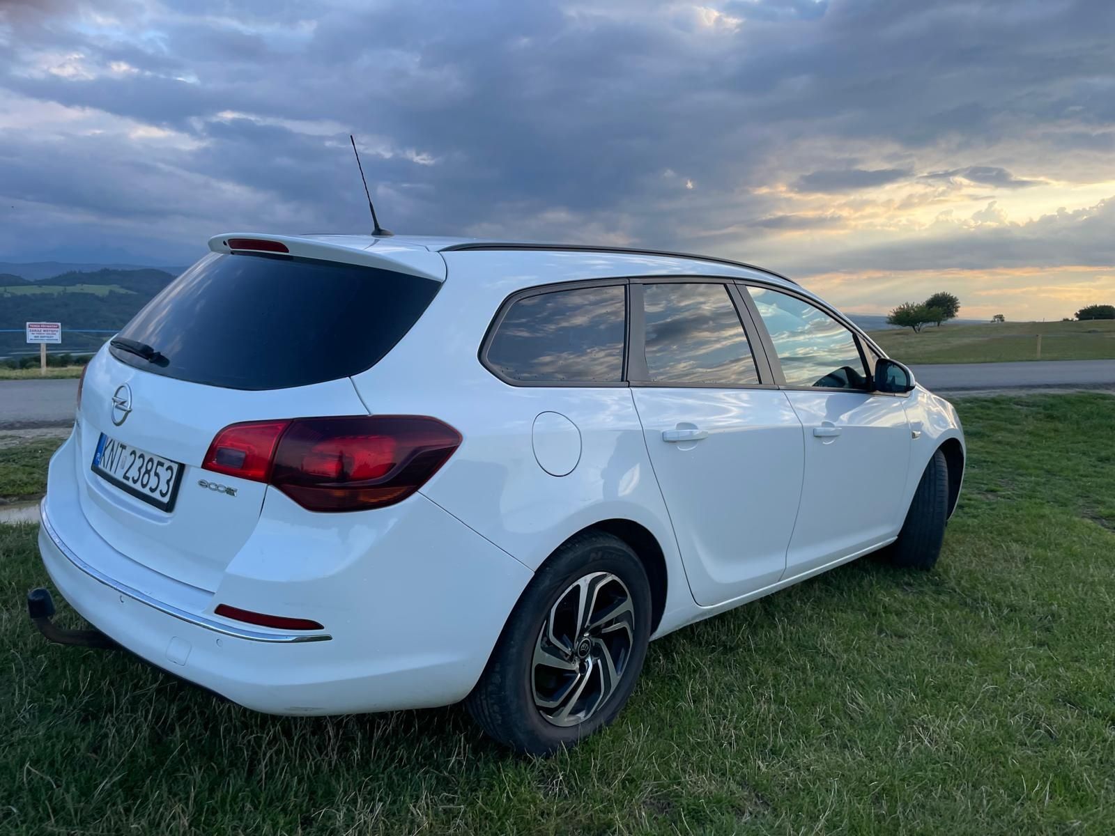 Opel Astra J 1.7 Sports tourer