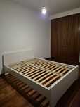 Cama de casal Branca