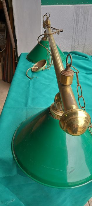 Candeeiro bilhar usado  em ferro