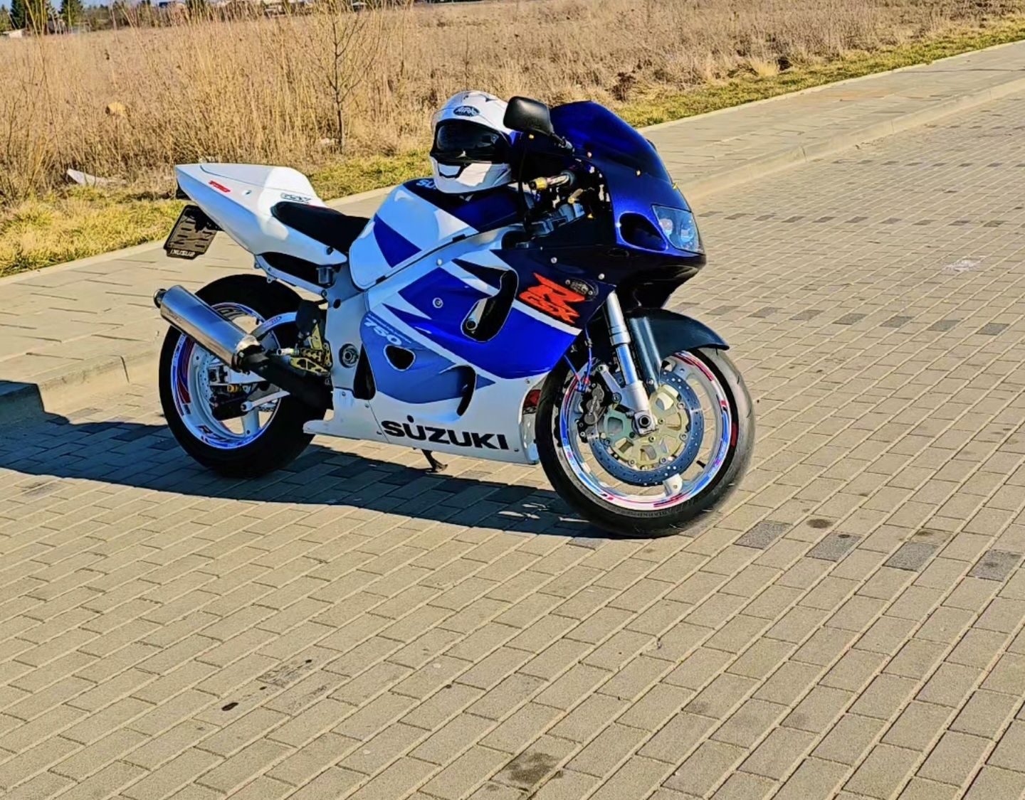 Suzuki GSXR 750 134KM Wtrysk
