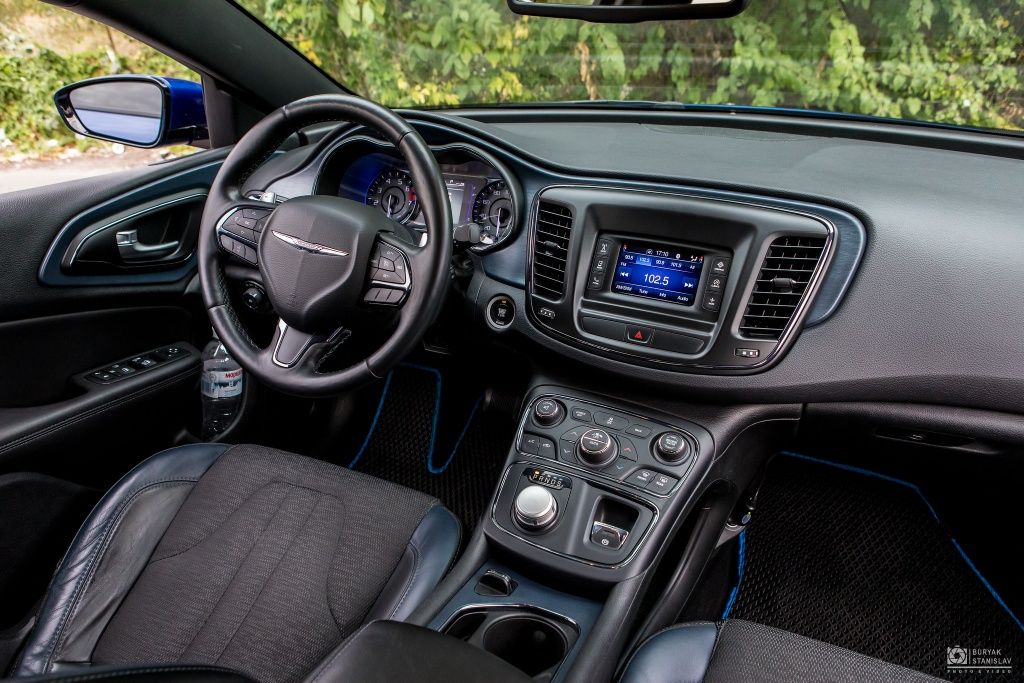 Chrysler S200, 2015 рік, 75 тис.км пробіг, газ.