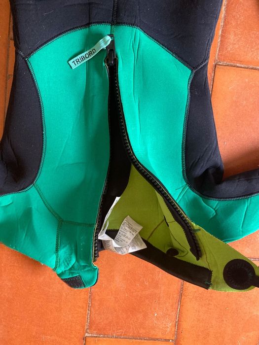 Fato de surf 12 anos