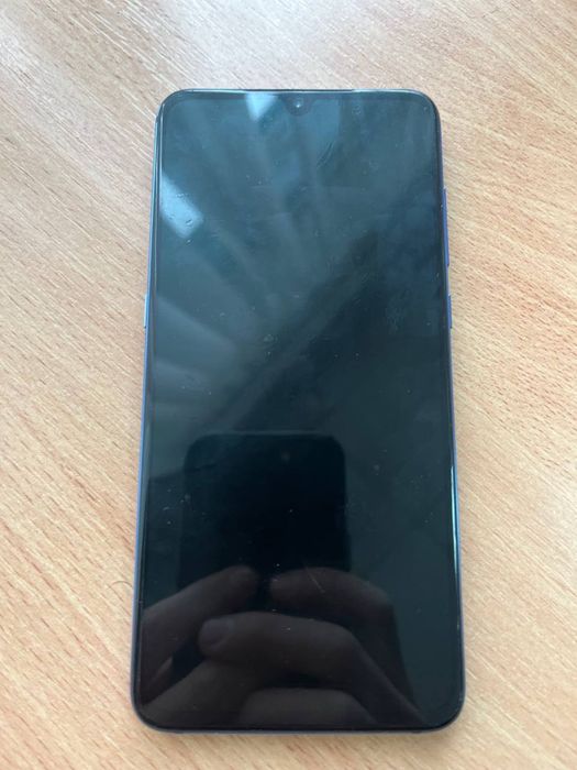 Обміняю / продам Xiaomi mi 9 6/128 blue