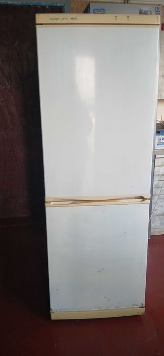 Продається холодильник