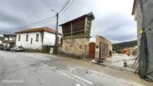 Moradia para restaurar em Romariz