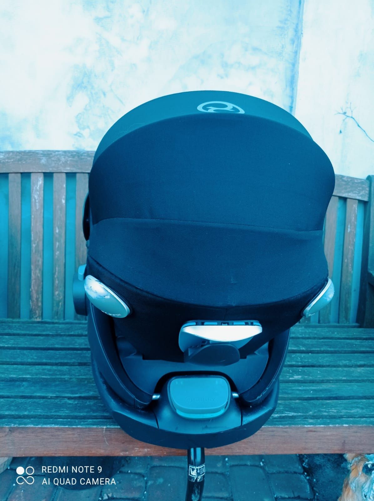 Fotelik/ łupina marki Cybex