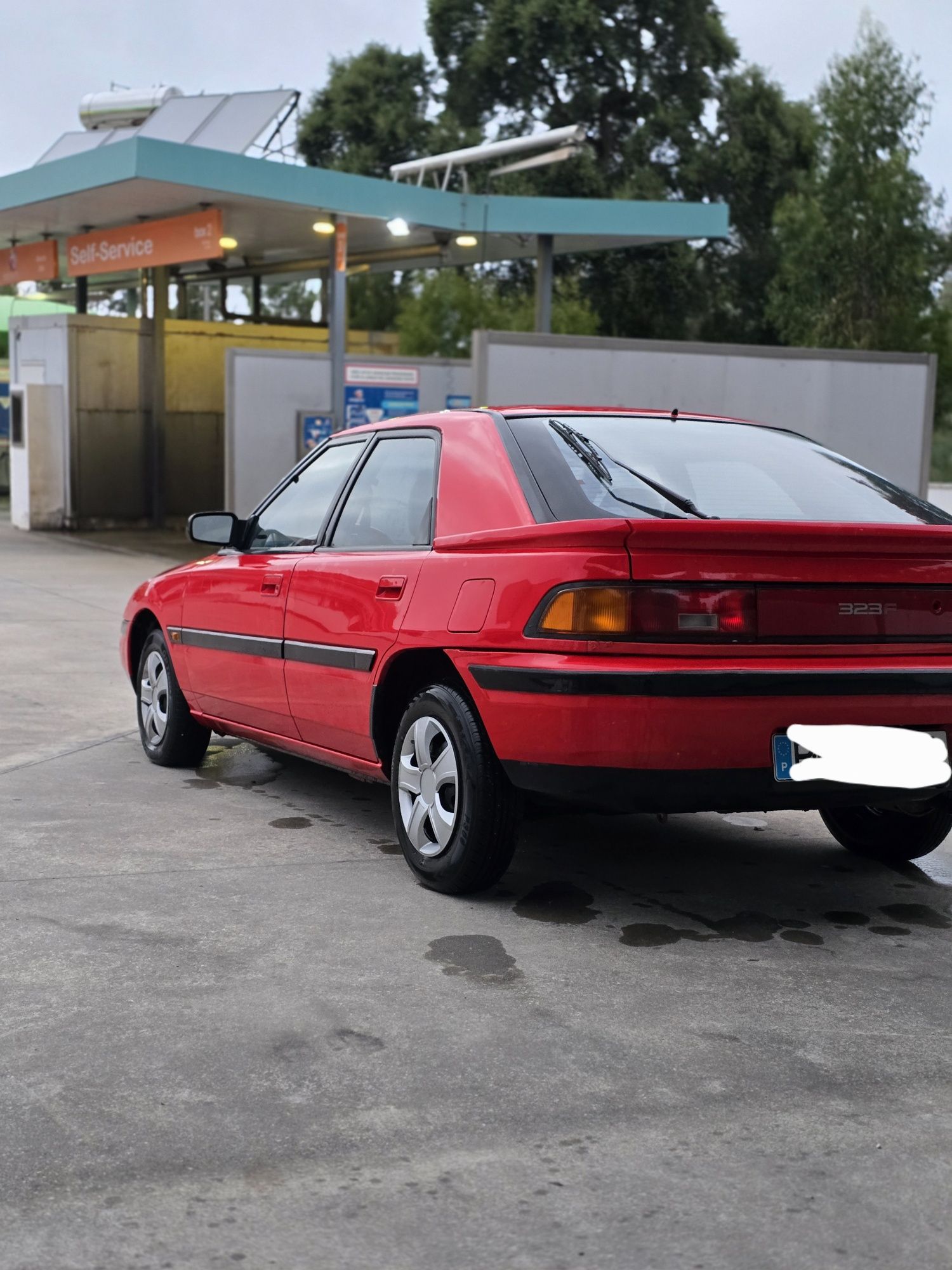 Mazda 323F BG 1.6