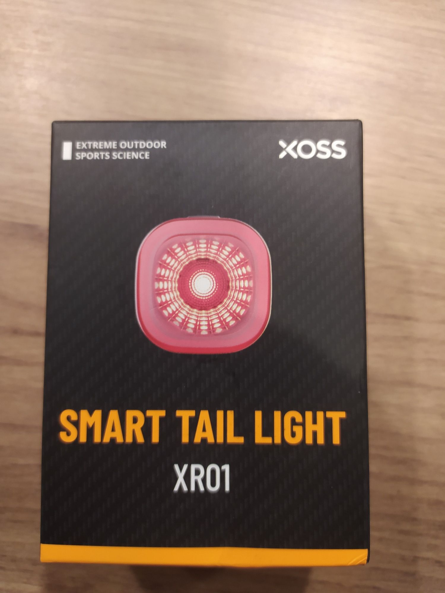 Lampka rowerowa XOSS XR01