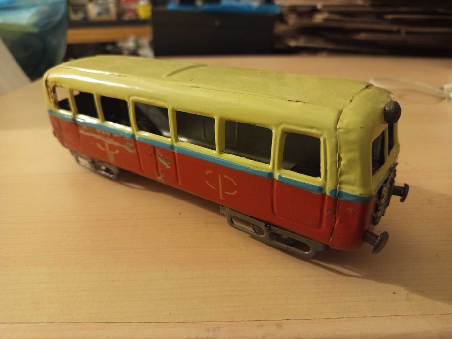 Automotora MMS em folha