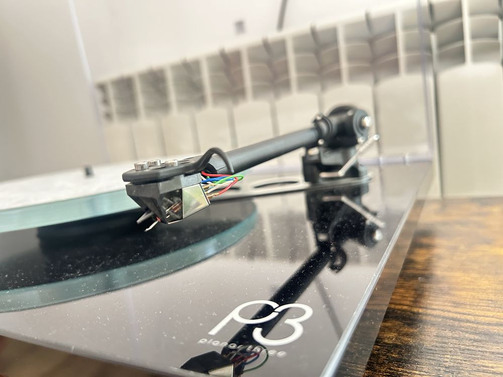 Gramofon Rega Planar 3 + Wkładka Rega ND5 MM – Jak Nowy geqrancja