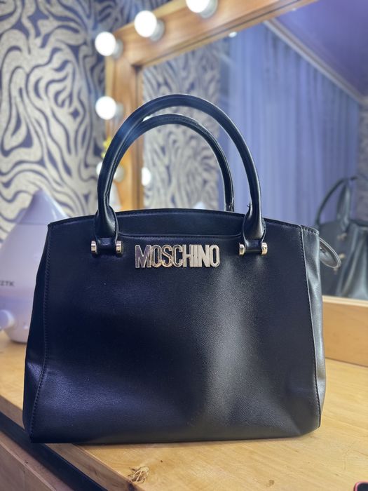 Продам Сумку MOSCHINO