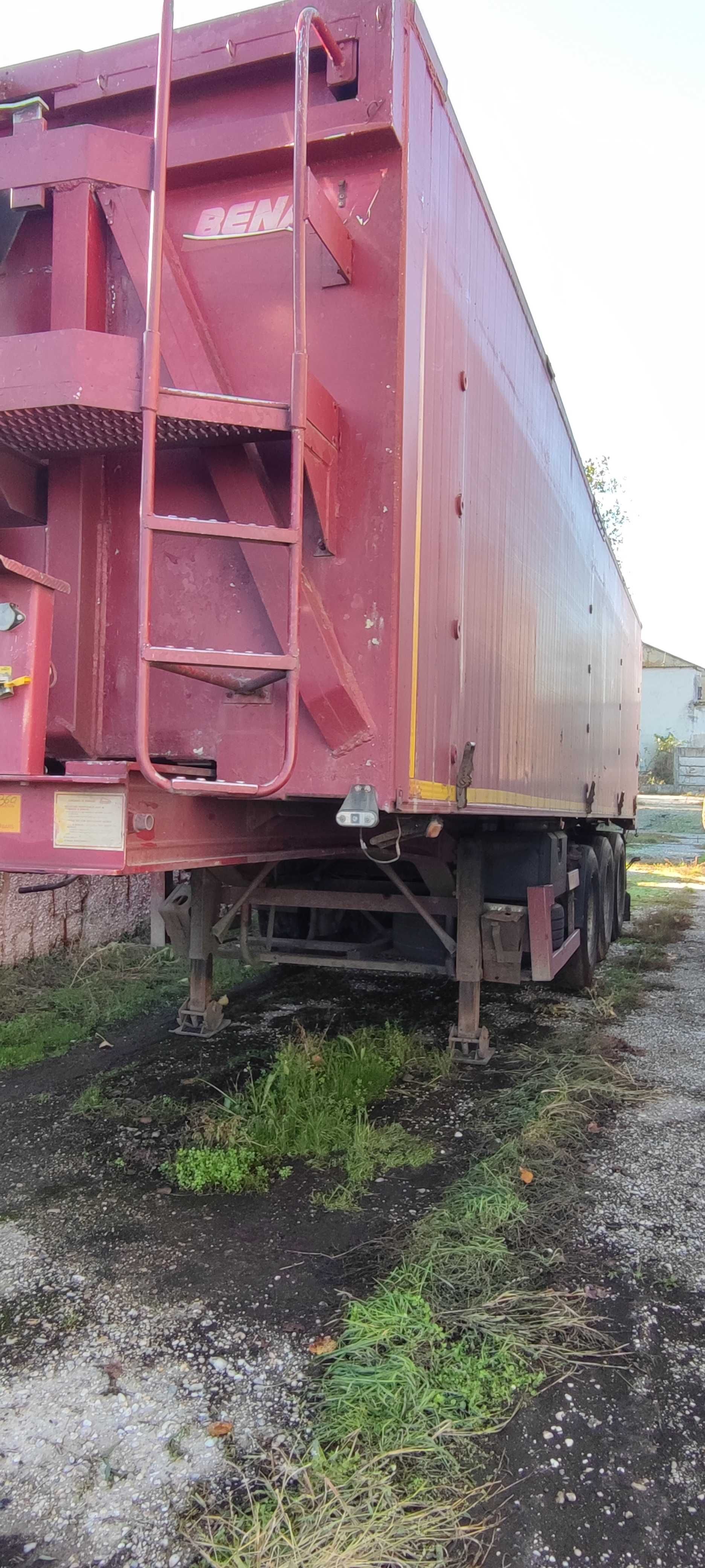 Самоскид напівпричіп50м3