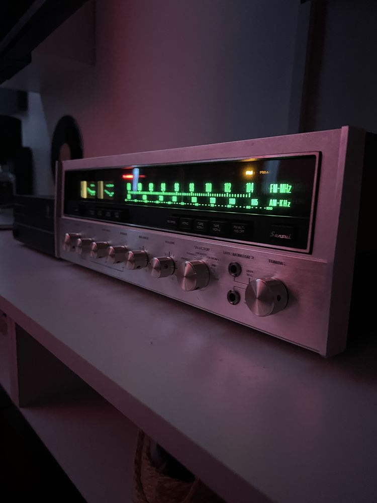 Amplituner Sansui Eight
