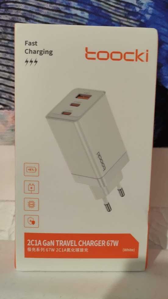 Toocki 67W GaN зарядний пристрій 3 порти USB