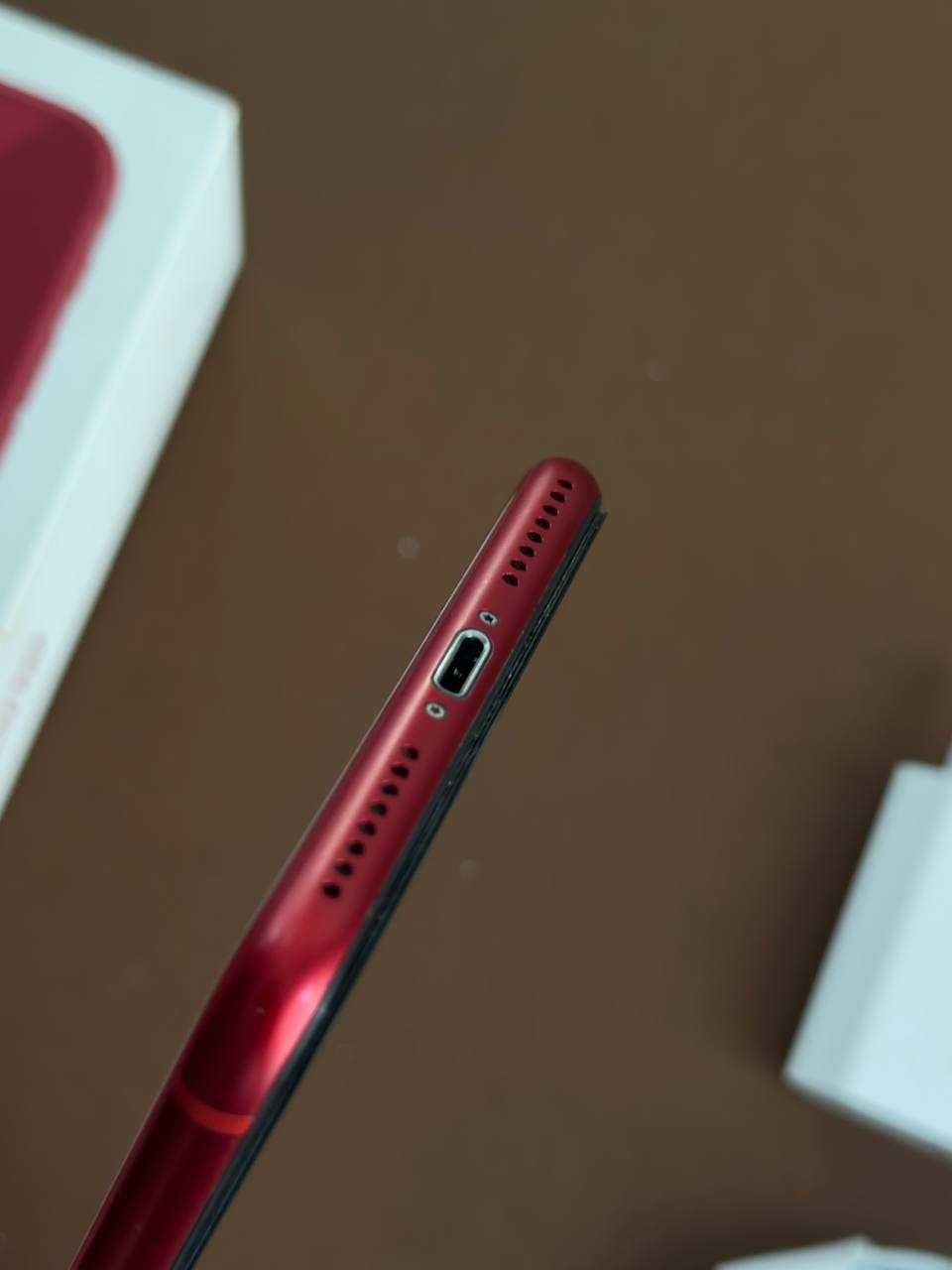 iPhone 8 Plus Product RED