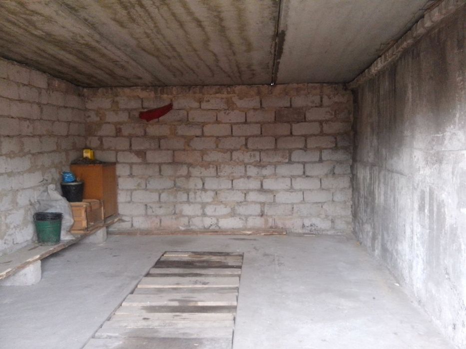 Продам гараж в  кооперативі "Мотор"