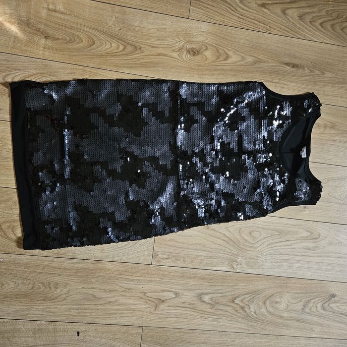 Nowa sukienka solar L 40 czarna