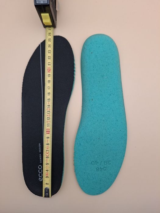 Кеди ECCO Soft 2.0 Нові 39, 42р.