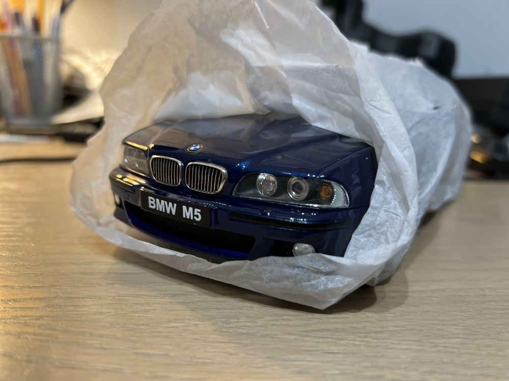 Model OTTO BMW M5 E39 nowy