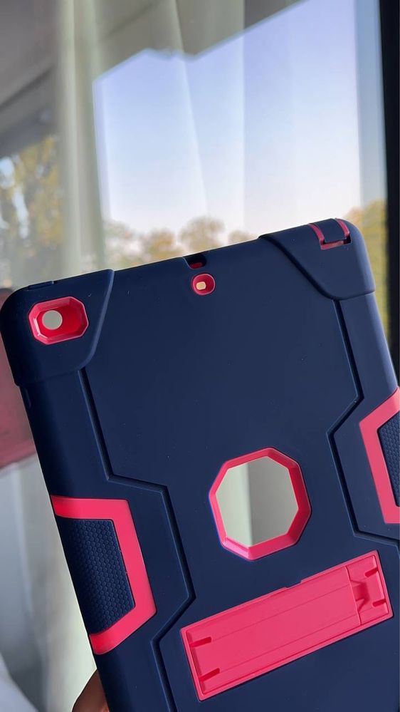 Etui na iPad 9.7 2017/2018