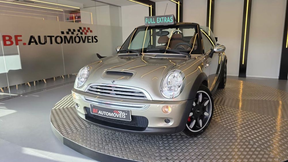 MINI Cabrio Cooper S Sidewalk