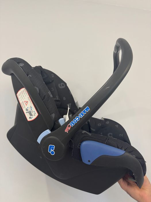 Авто крісло-люлька Maxi-cosi