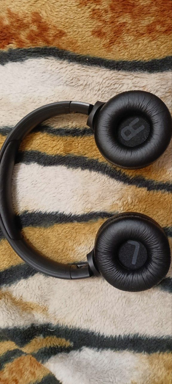 Навушники безпровідні JBL