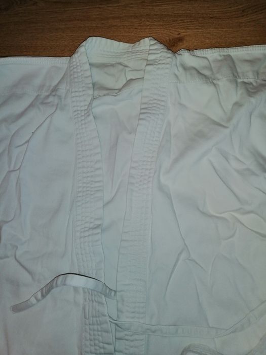 Кимано карате
 Обмен и возврат нет.
Приват