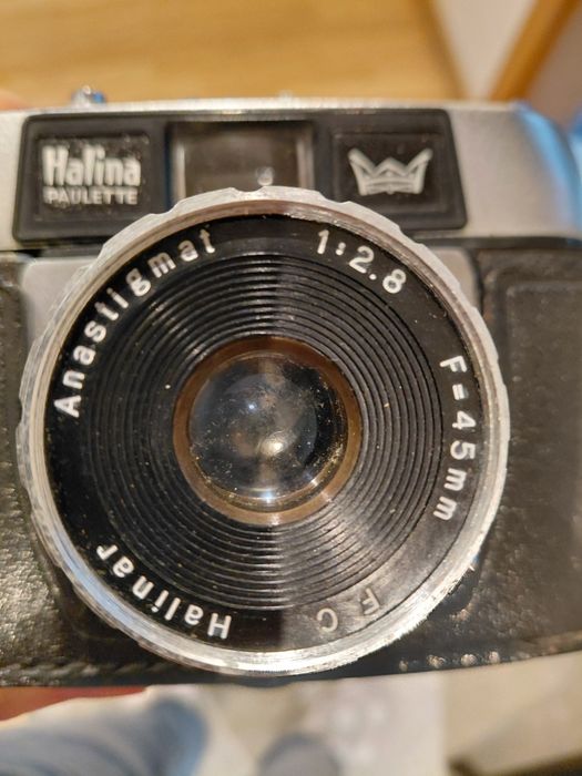 Máquina fotográfica Halina