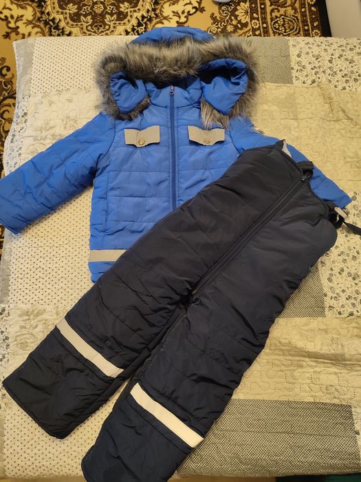 Куртка і напівкомбінезон. 98 Зимовий комплект на хлопчика