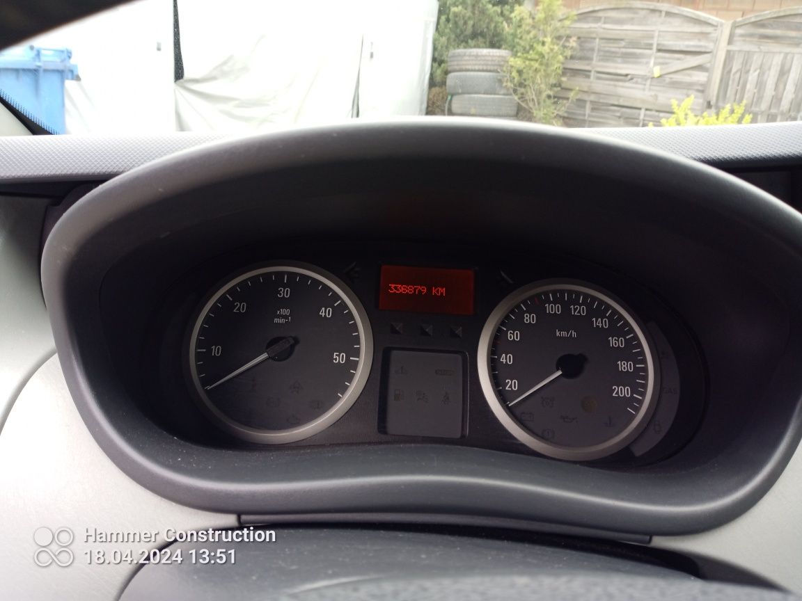 Opel Vivaro Klima  Brygadówka 6 osób 2.0 115 KM