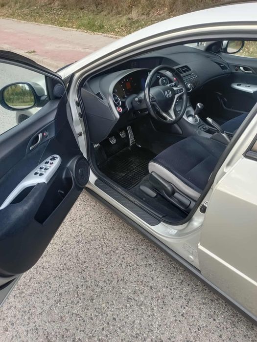 Sprzedam Honda Civic 1,8Vtec 2006r