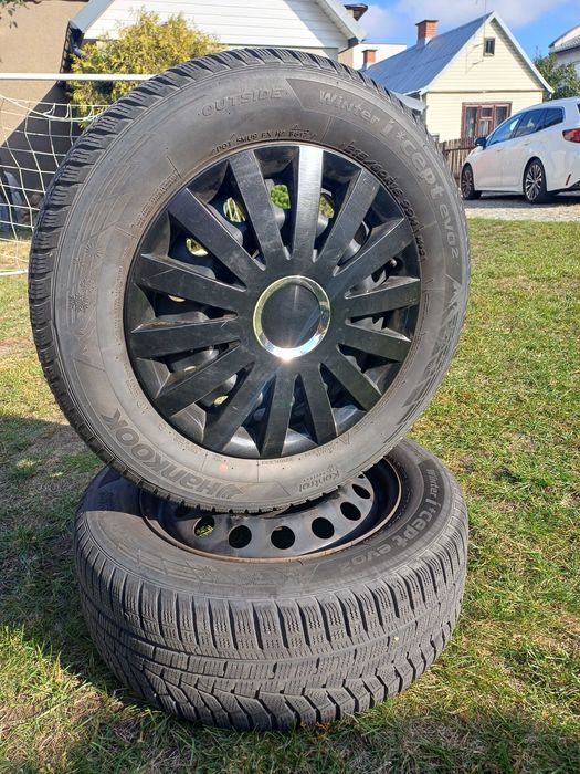 Komplet felg stalowych 5x110 16" z oponami zimowymi Hankook 215/60/16