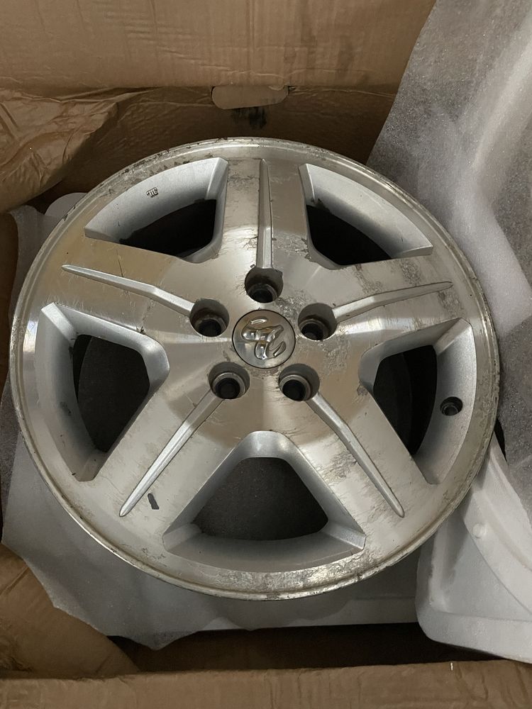 4 jantes 17” origem Dodge Caliber