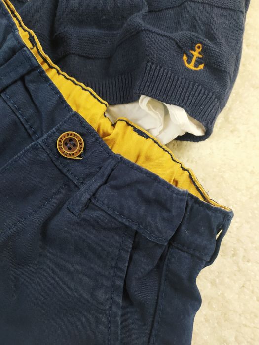 Świeta r.74 H&M koszula, chinosy, muszka