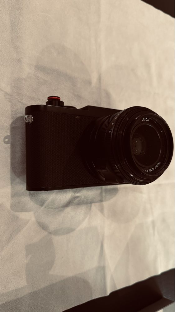 Leica Q3 (igual a nova)