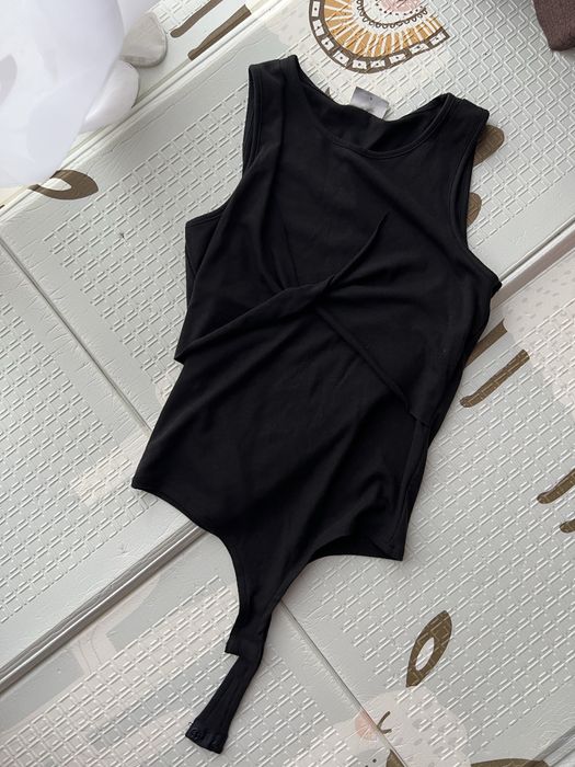 Боді кольору хакі