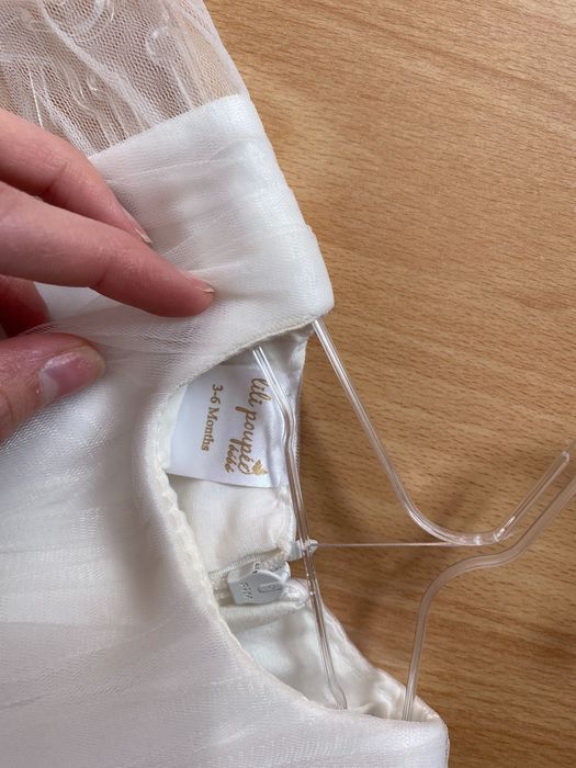 Sukienka do chrztu rozmiar 68 + kapelusz + bolerko.