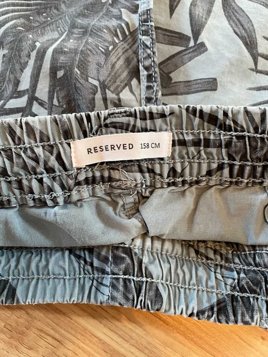 Krótkie spodenki Reserved 158