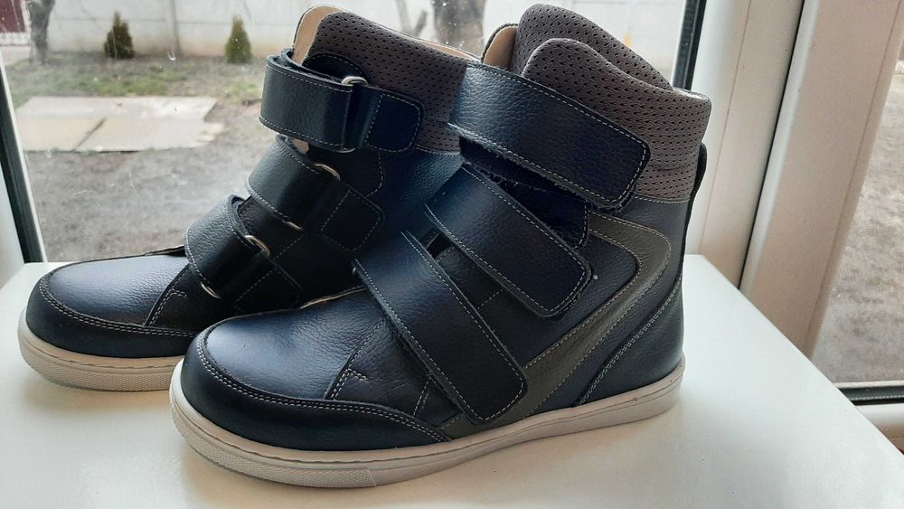 Шкіряні підліткові ботинки
