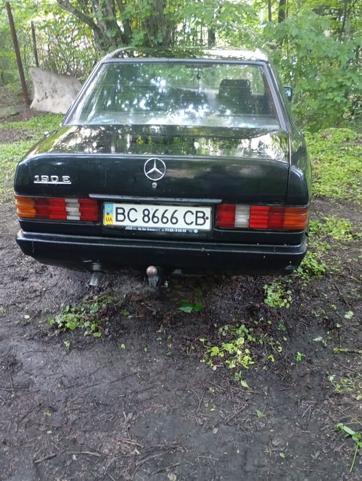 Мерседес 190 у доброму стані