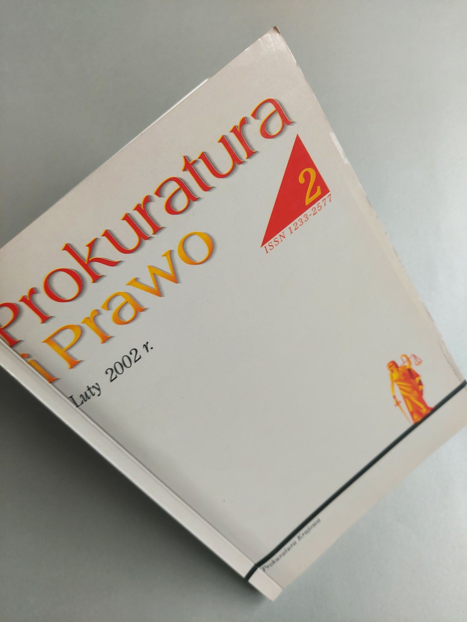 "Prokuratura i prawo" - Luty 2002